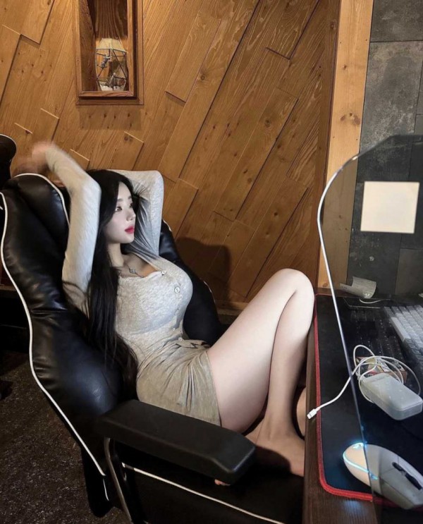 eb1bb51a932f96678682e23c52d2b5f7_1742720